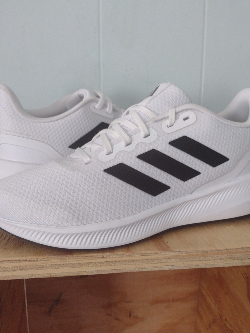 Adidas Runfalcon Men's Size 9 Athletic Sneakers Running Gym Walking